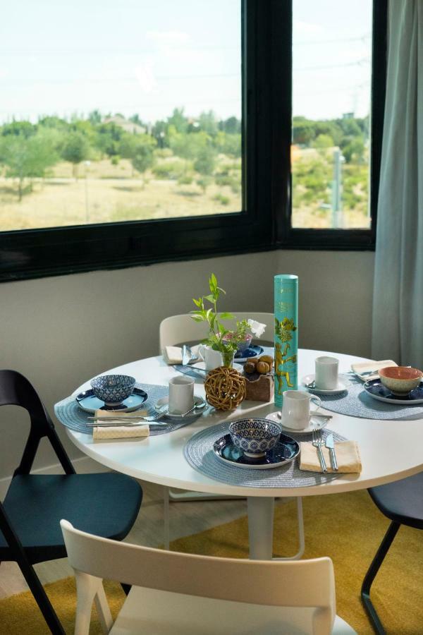 The Oliver Apartamentos Pozuelo de Alarcón Buitenkant foto